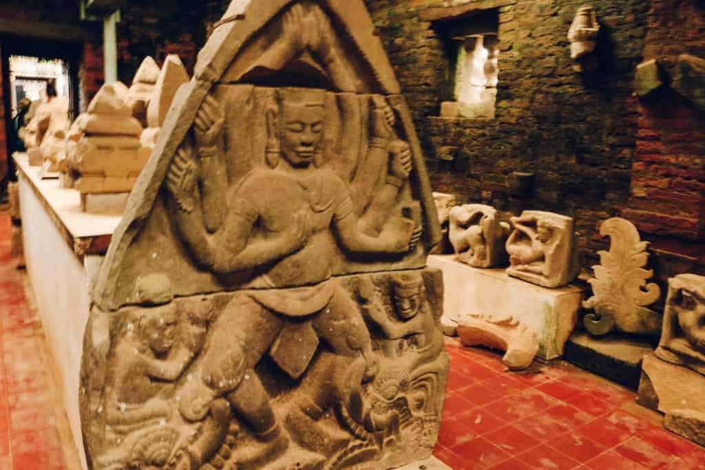 How to explore My Son sanctuary Vietnam