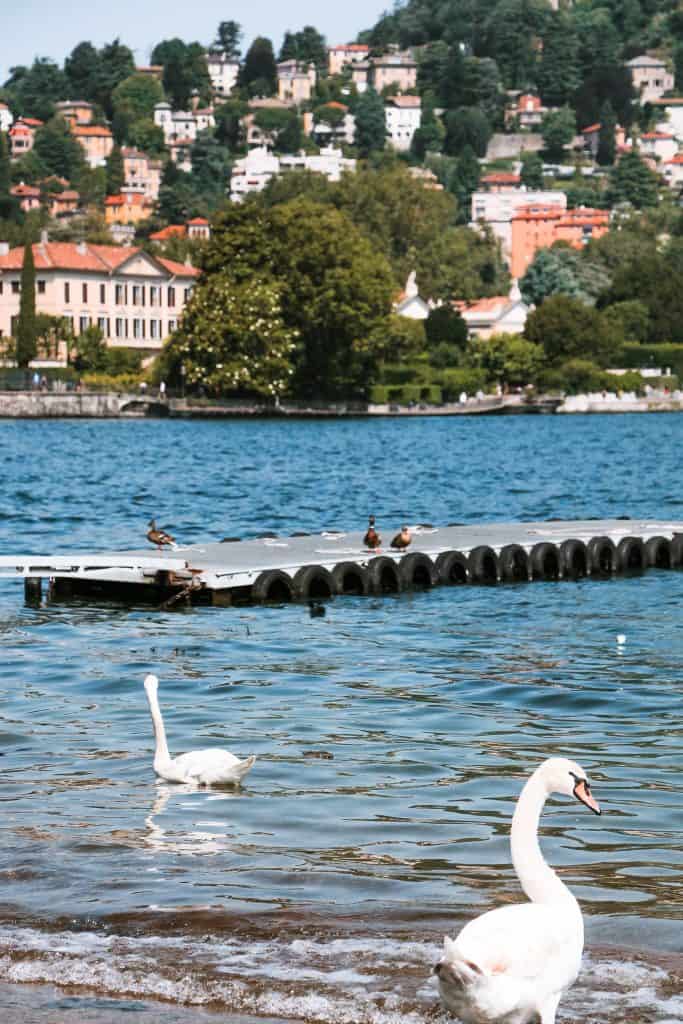 lake como italy tourist